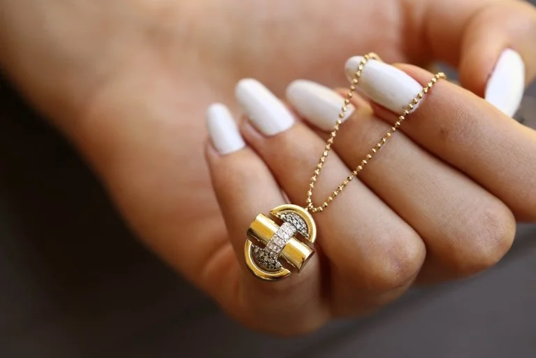 Gala Posh Necklace (2)