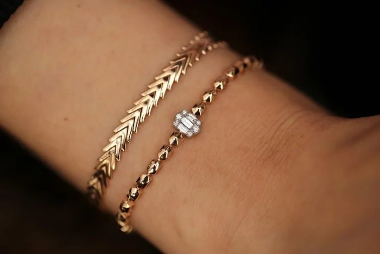Grande Bangle (1)