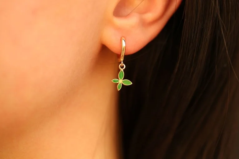Lilies Green (1)