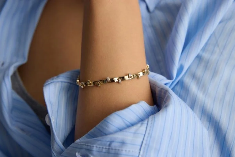 Piercing Bangle (1)