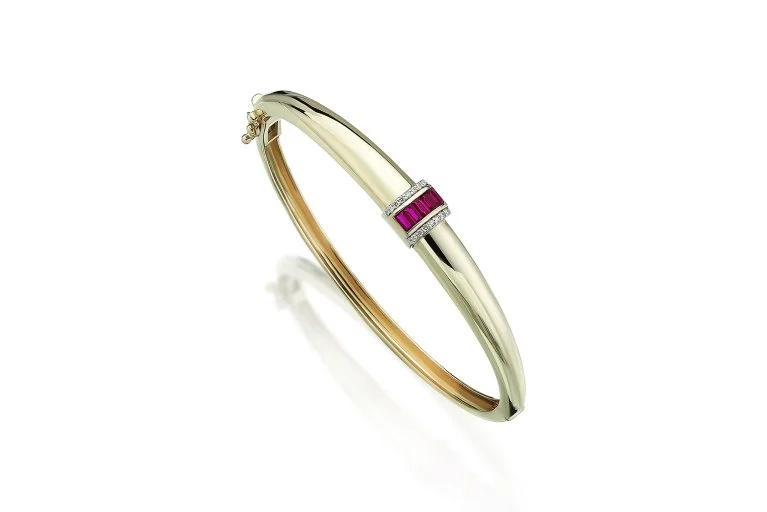 Scarlet Bangle (2)