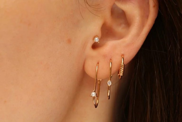 Tek İnci Tragus (2)
